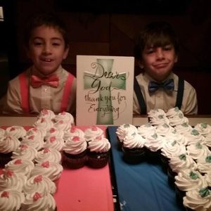 Meet your Posher, Royce andria